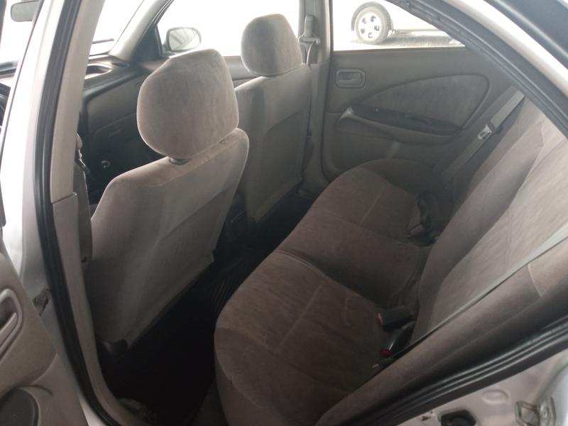 Nissan Almera • 2003 • 220,000 km 2