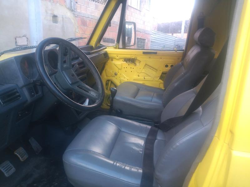 Mitsubishi Galant • 1983 • 200,000 km 3