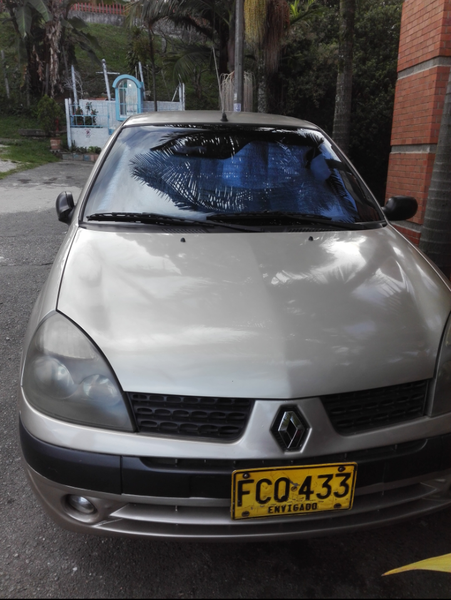 Renault Symbol • 2007 • 115,000 km 1