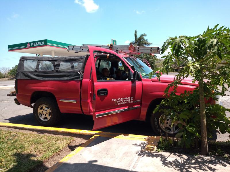 Chevrolet Silverado 1500 Hybrid • 2004 • 100,000 km 1
