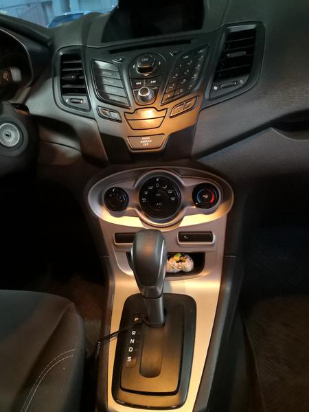 Ford Fiesta • 2014 • 106,266 km 8