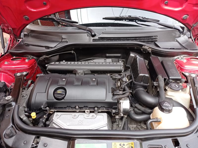 MINI Cooper • 2009 • 76,000 km 4