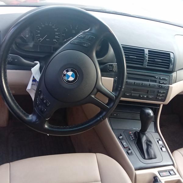 BMW Rad 3 • 2003 • 97,000 km 8