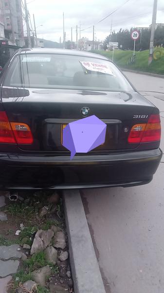 BMW Rad 3 • 2003 • 97,000 km 5