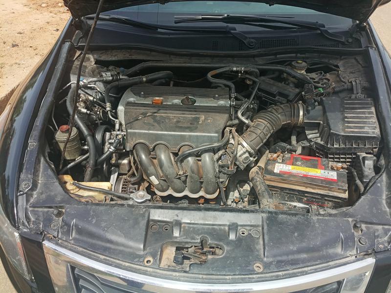 Honda Accord • 2008 • 194,306 km 8