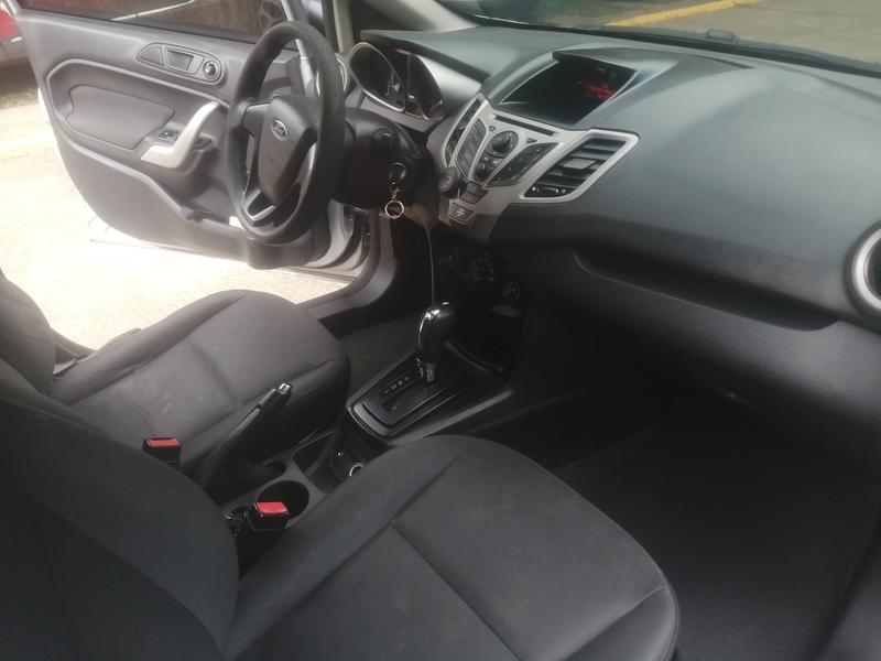 Ford Fiesta • 2012 • 105,000 km 9