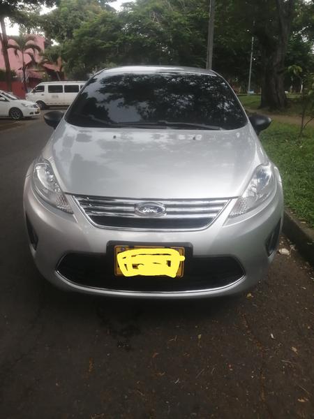 Ford Fiesta • 2012 • 105,000 km 8