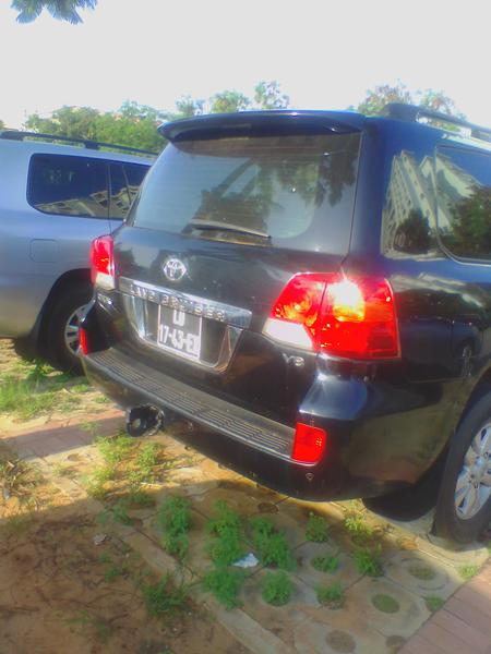 Toyota Land Cruiser • 2007 • 143,000 km 1