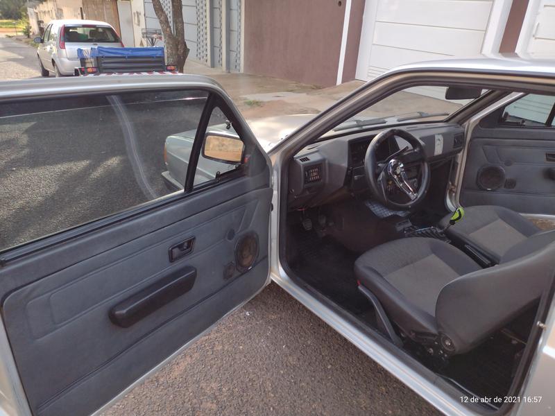 Volkswagen Gol • 1994 • 300 km 9