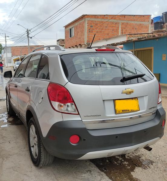 Chevrolet Captiva Sport • 2011 • 72,000 km 3