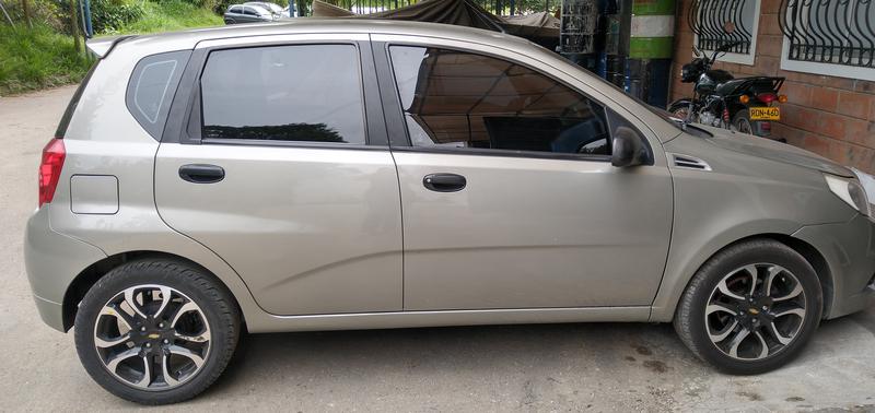 Chevrolet Aveo • 2012 • 83,000 km 4