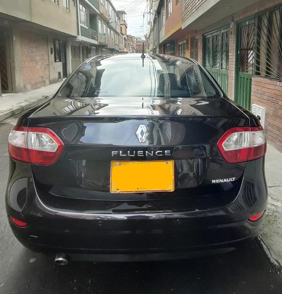 Renault Fluence • 2014 • 53,000 km 3