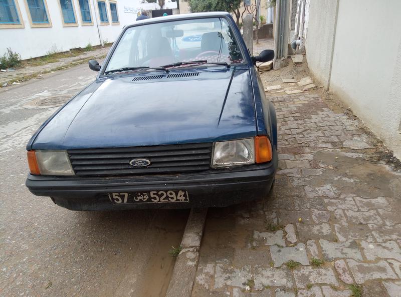 Ford Escort • 1982 • 60,000 km 3