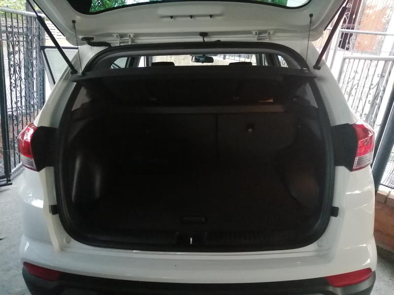 Hyundai  • 2020 • 3,200 km 3