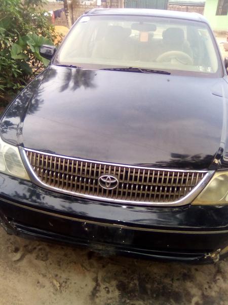 Toyota 4 Runner Limited • 2000 • 100 km 2