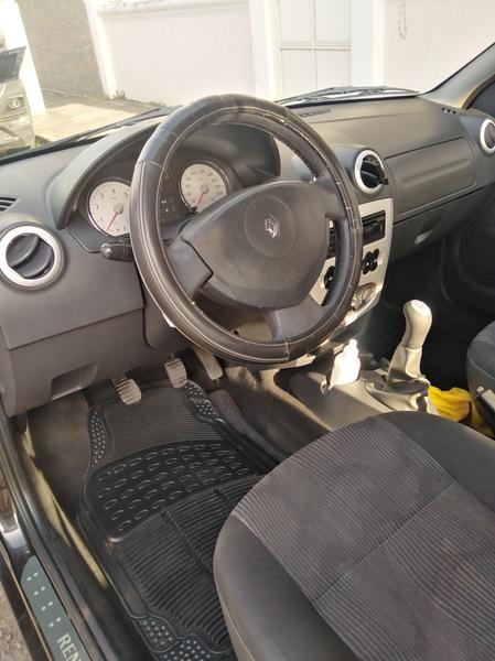 Renault Logan • 2012 • 130,400 km 12