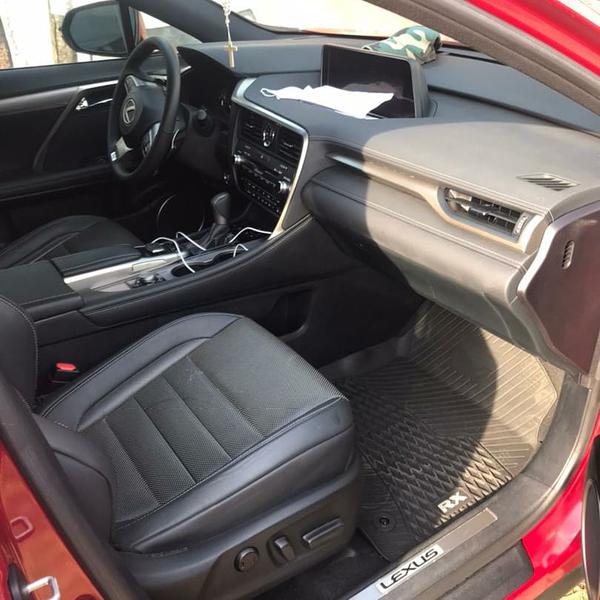 Lexus RX • 2019 • 42,000 km 2