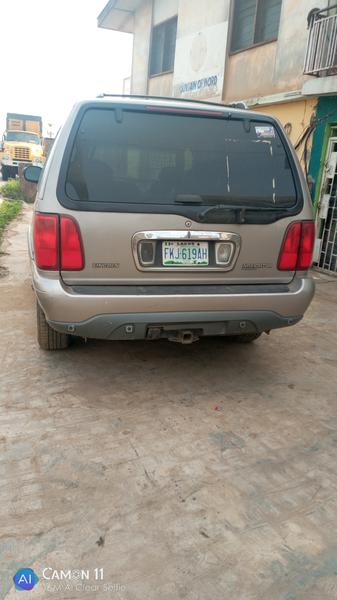 Lincoln Navigator • 2001 • 89 km 5