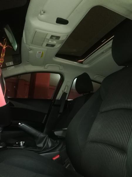 Mazda 3 • 2016 • 51,000 km 5