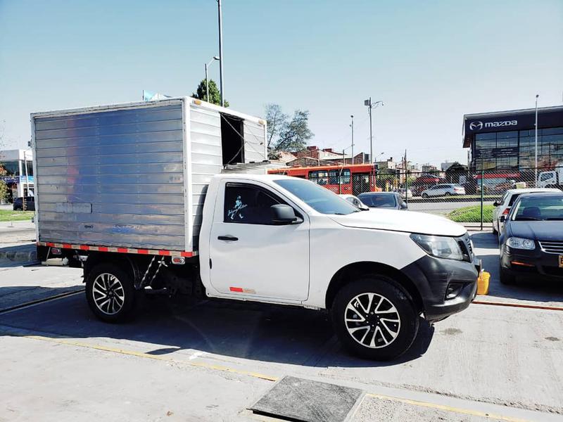 Nissan Frontier • 2016 • 62,000 km 6