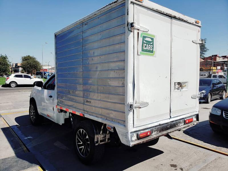 Nissan Frontier • 2016 • 62,000 km 2