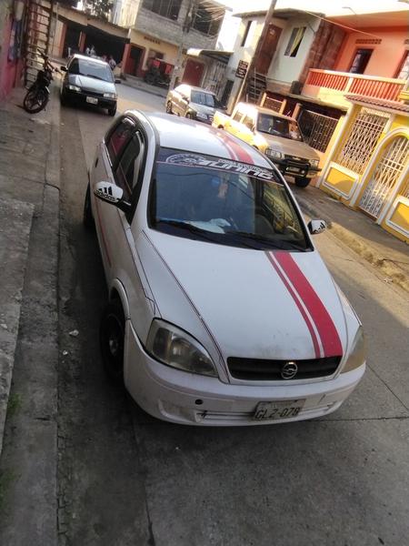 Chevrolet Corsa • 2003 • 250,000 km 1