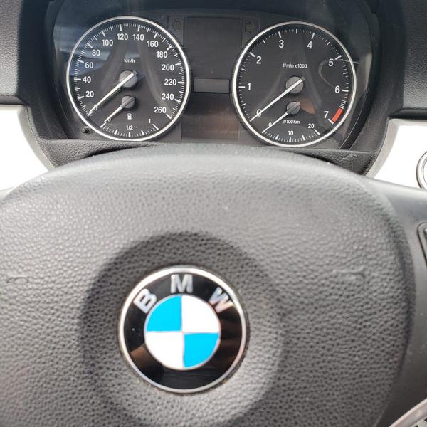 BMW M3 • 2012 • 100,000 km 10