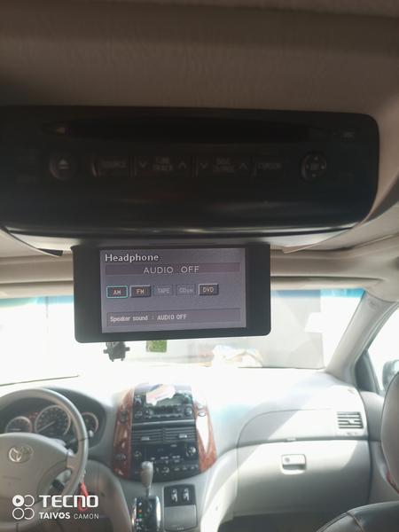 Toyota Sienna • 2006 • 77,579 km 7