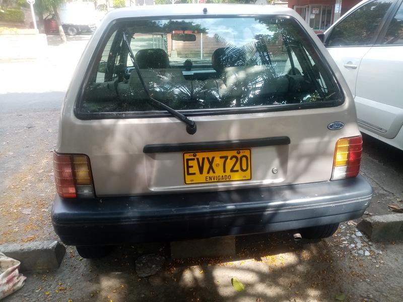 Ford Fiesta • 1997 • 180,000 km 2