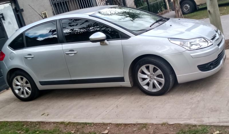 Citroën C4 • 2011 • 125,000 km 3