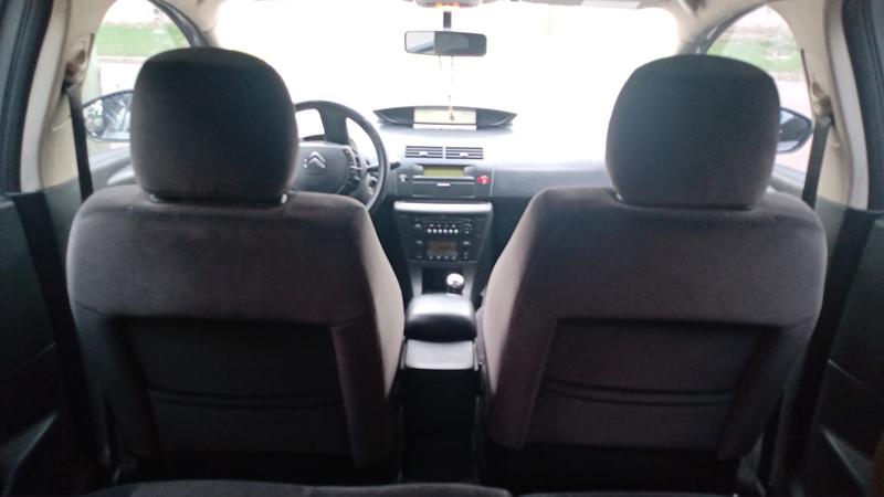 Citroën C4 • 2011 • 125,000 km 8