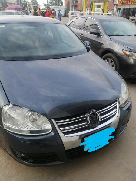 Volkswagen Jetta • 2007 • 10,500 km 5