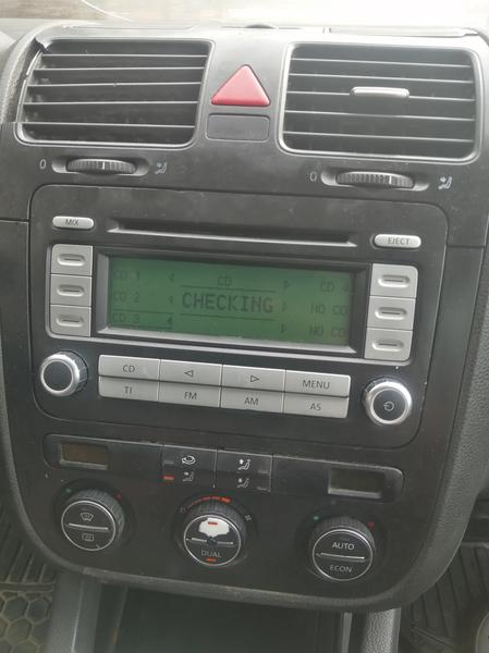 Volkswagen Jetta • 2007 • 10,500 km 2