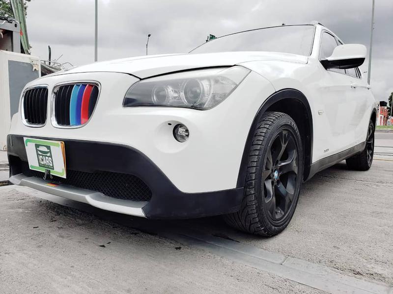 BMW X1 • 2011 • 136,000 km 4