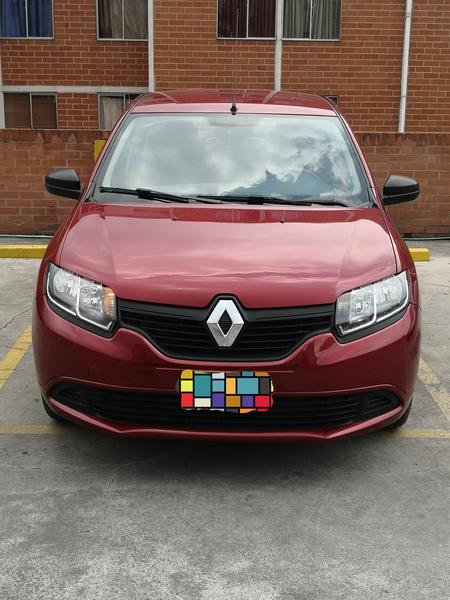 Renault Sandero • 2018 • 3,400 km 4
