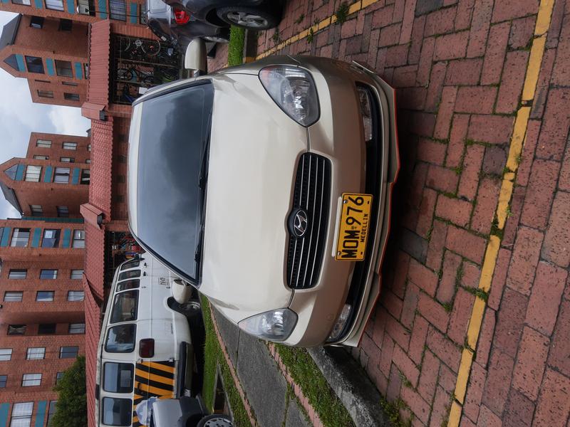 Hyundai Accent • 2009 • 133,000 km 2