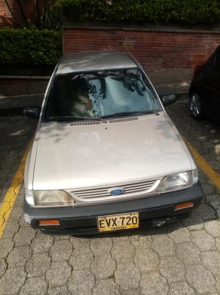 Ford Fiesta • 1997 • 180,000 km 3