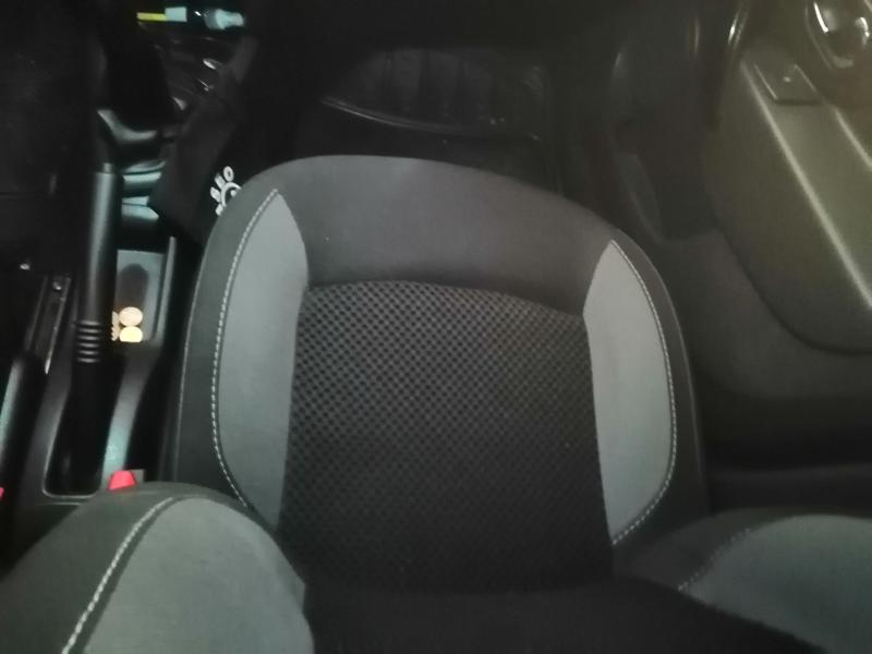 Renault  • 2020 • 20,000 km 5