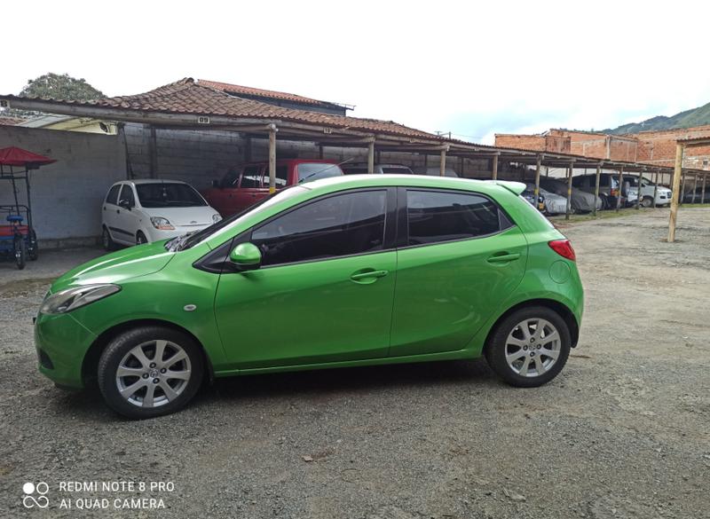 Mazda 2 • 2008 • 136,000 km 7