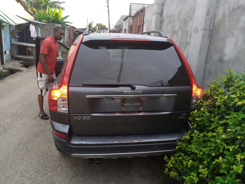 Volvo XC90 • 2007 • 122,374 km 7