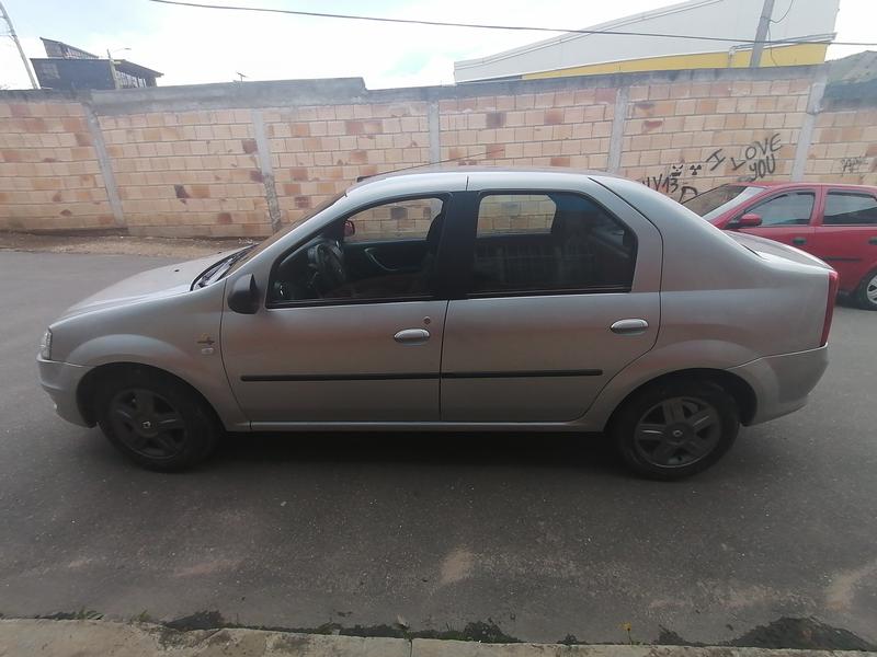 Renault Logan • 2016 • 64,000 km 5