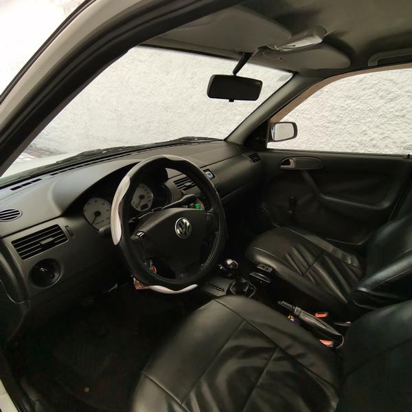 Volkswagen Gol • 2005 • 175,000 km 5