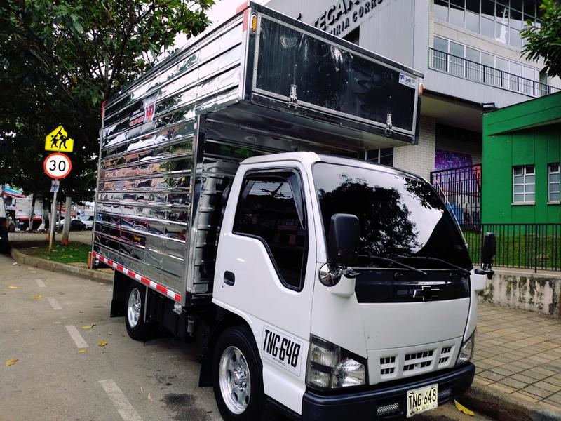 Chevrolet 3100 • 2009 • 200,000 km 5