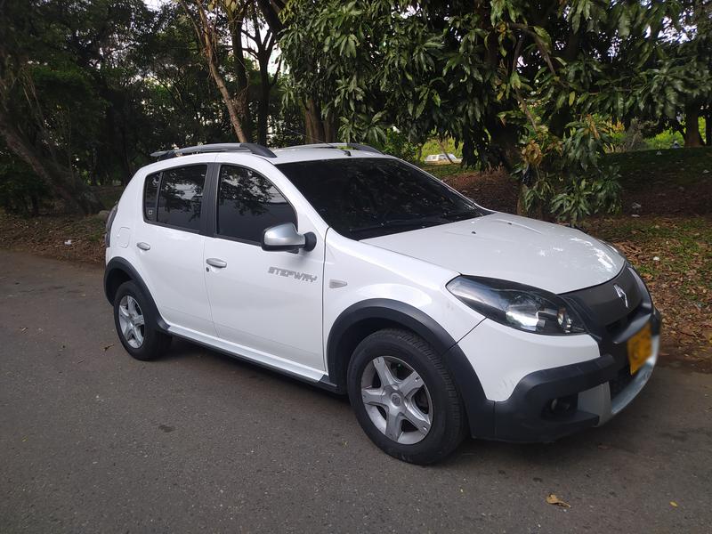 Renault Stepway • 2013 • 148,500 km 4