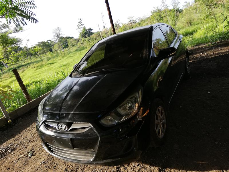 Hyundai Accent • 2013 • 160,000 km 3