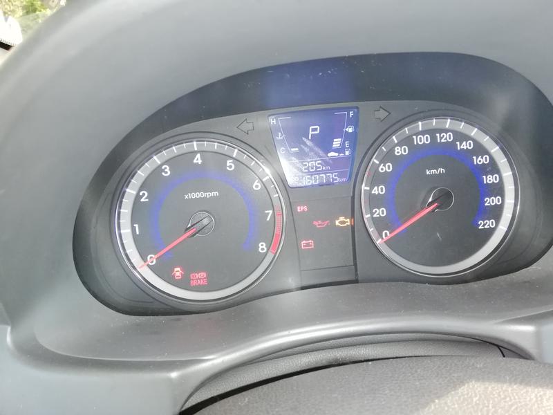 Hyundai Accent • 2013 • 160,000 km 5