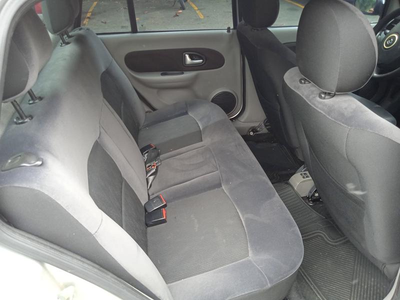 Renault Symbol • 2010 • 9,920 km 2