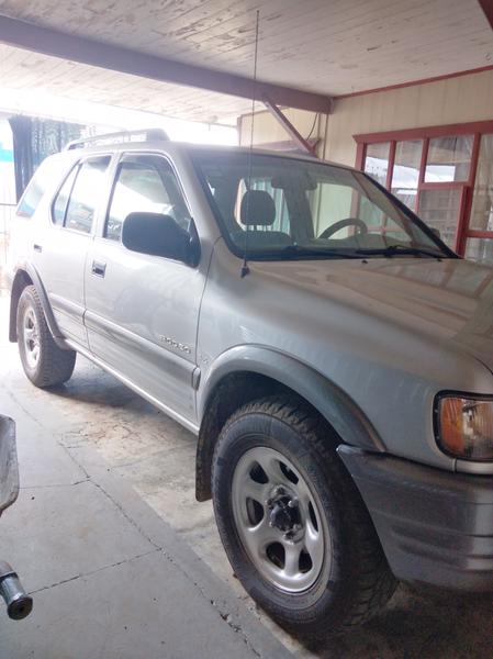 Isuzu D-MAX • 2000 • 139,000 km 2