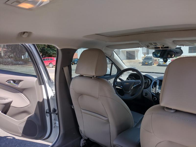 Chevrolet Cruze HB • 2017 • 17,500 km 12