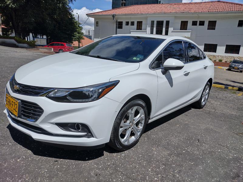 Chevrolet Cruze HB • 2017 • 17,500 km 14